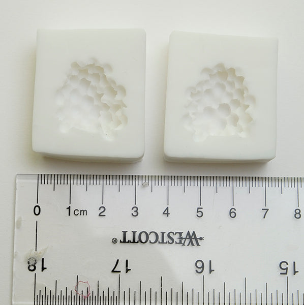 Realistic flower petals for CLAYCRAFT BY DECO CLAY as well as sugar flowers and