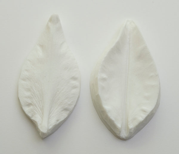Realistic flower petals and leaves for CLAYCRAFT BY DECO CLAY as well as sugar flowers and 